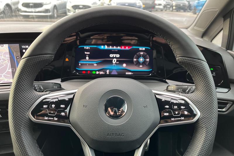 Used Volkswagen Golf 2022 for sale - 76908824: Photo 12