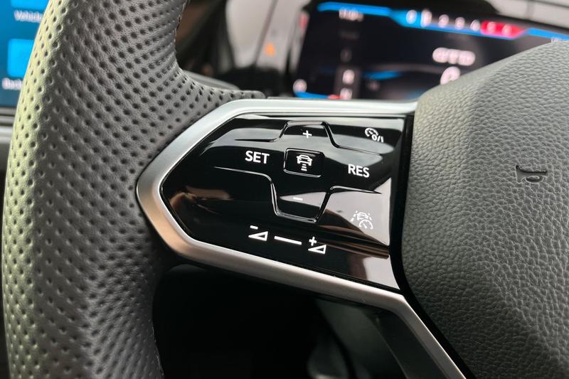 Used Volkswagen Golf 2022 for sale - 76908824: Photo 35