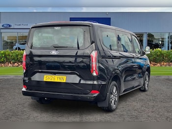 Used Ford Tourneo Custom 2025 for sale - 78630617: Photo