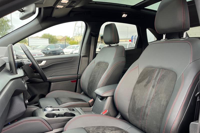 Used Ford Kuga 2024 for sale - 76114662: Photo 19