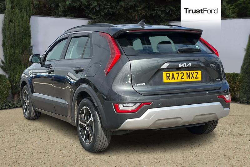 Used Kia Niro 2023 for sale - 78087919: Photo 2