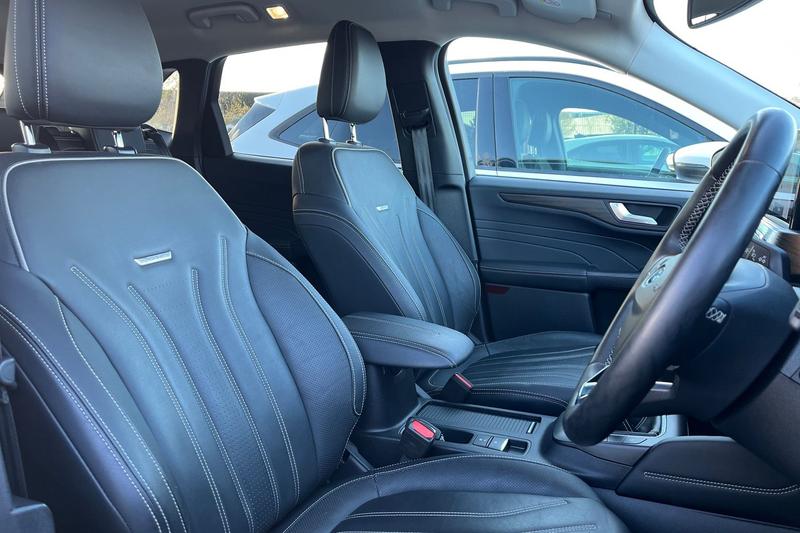 Used Ford Kuga 2022 for sale - 76631390: Photo 17