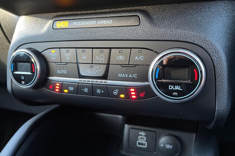 Used Ford Kuga 2022 for sale - 76631390: Photo 31