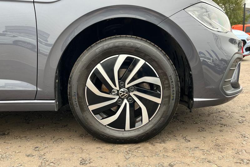 Used Volkswagen Polo 2023 for sale - 76580756: Photo 8