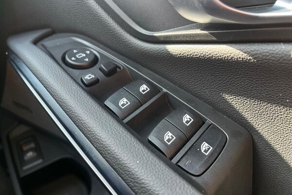Used BMW 3 Series 2024 for sale - 75575152: Photo 16