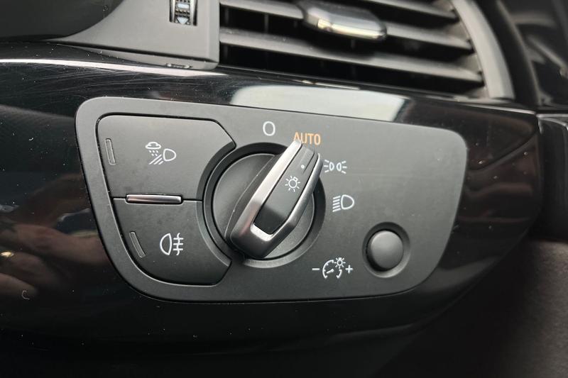 Used Audi A4 2021 for sale - 78109437: Photo 38