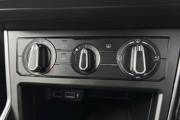 Used Volkswagen Polo 2018 for sale - 76222525: Photo 29