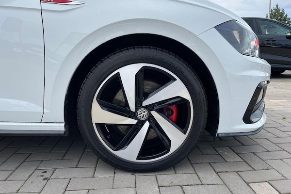 Used Volkswagen Polo 2018 for sale - 76222525: Photo 8