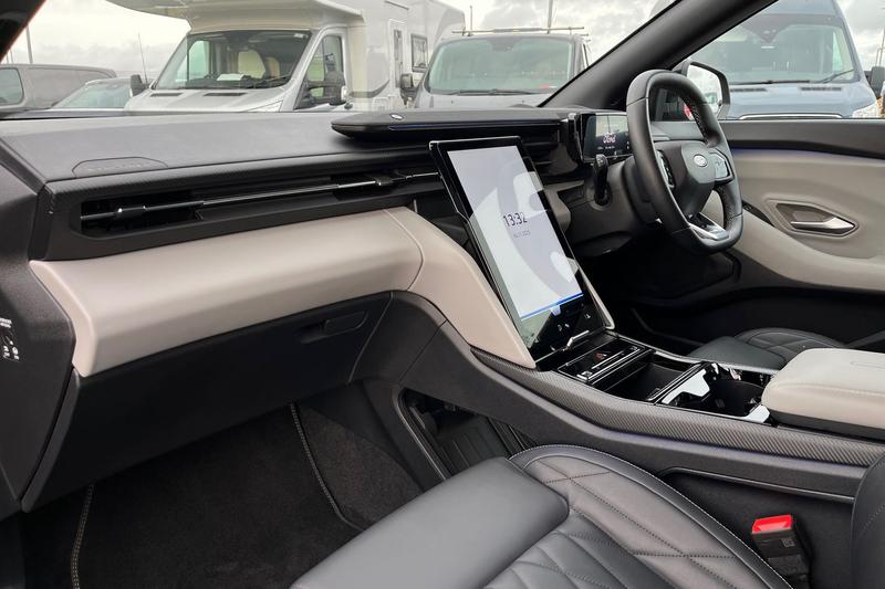 Used Ford Explorer 2024 for sale - 76467603: Photo 18