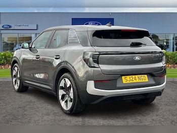 Used Ford Explorer 2024 for sale - 76467603: Photo