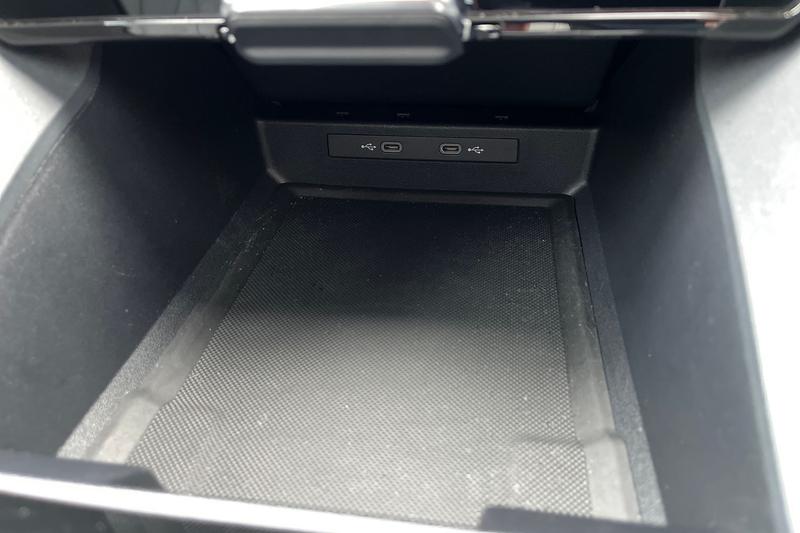 Used Ford Explorer 2024 for sale - 76467603: Photo 30