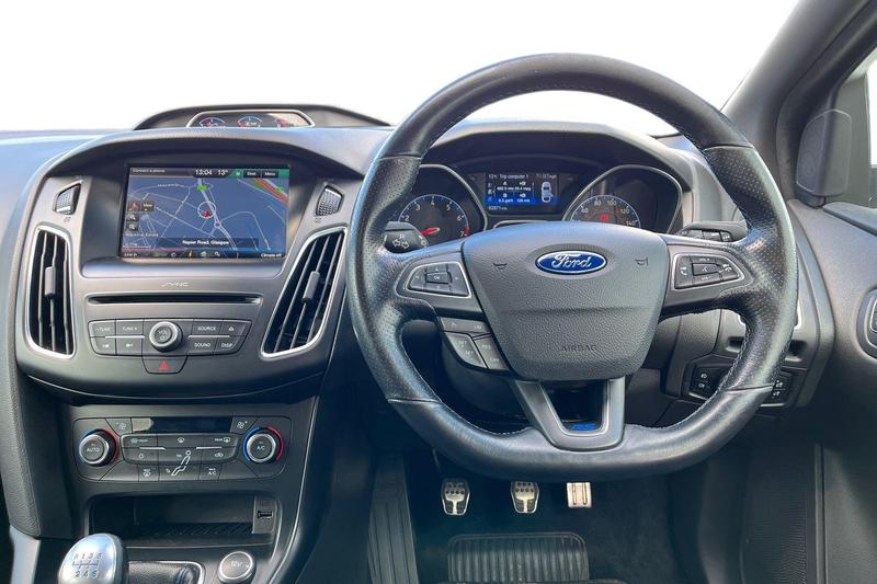 Used Ford Focus 2016 for sale - 76625326: Photo 11
