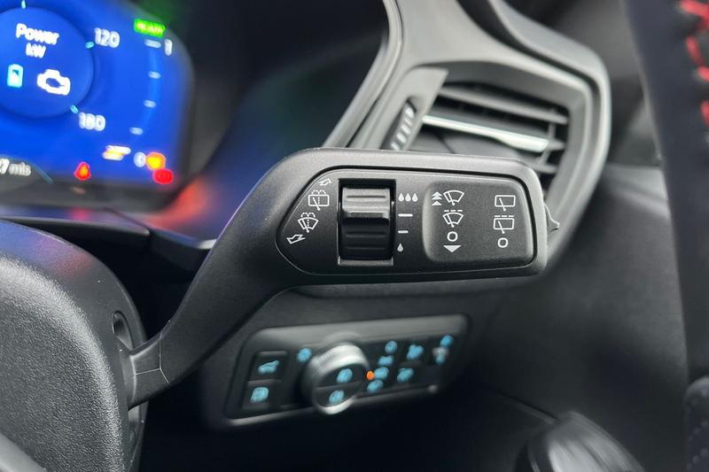 Used Ford Kuga 2022 for sale - 76710063: Photo 15