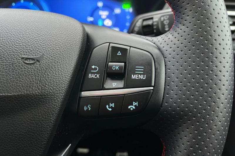 Used Ford Kuga 2022 for sale - 76710063: Photo 36