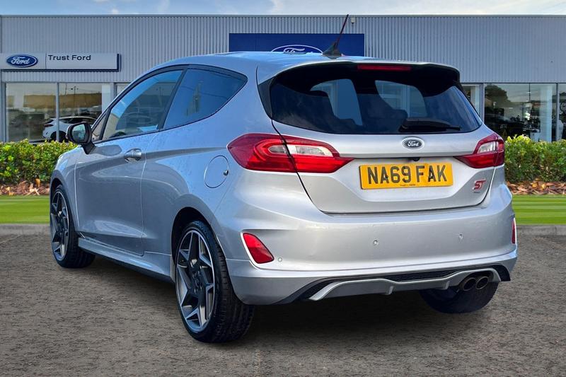 Used Ford Fiesta 2019 for sale - 77306984: Photo 2