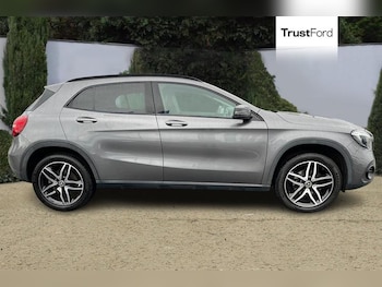 Used Mercedes-Benz GLA 2019 for sale - 78882215: Photo