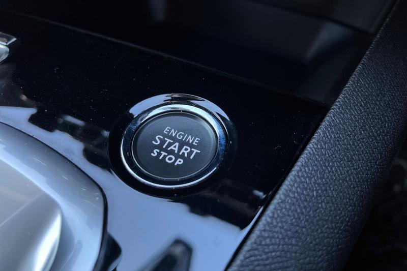 Used Peugeot 3008 2022 for sale - 77733162: Photo 32