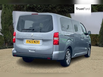 Used Peugeot Traveller 2023 for sale - 79063421: Photo