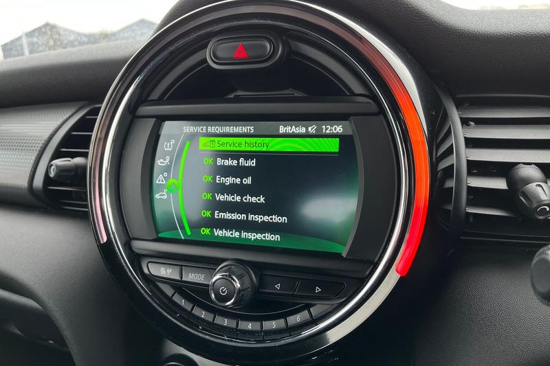 Used MINI Convertible 2018 for sale - 77286235: Photo 23