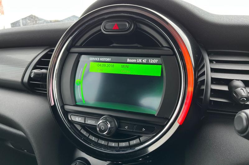 Used MINI Convertible 2018 for sale - 77286235: Photo 24