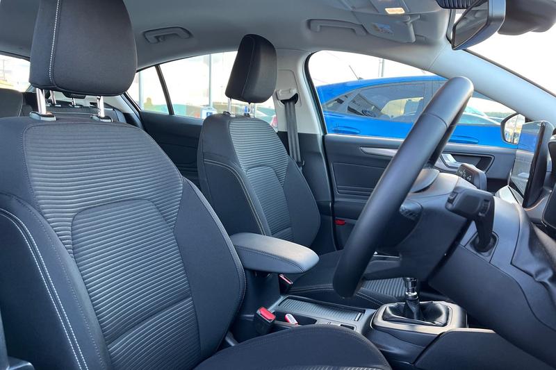 Used Ford Focus for sale - 77176370: Photo 17