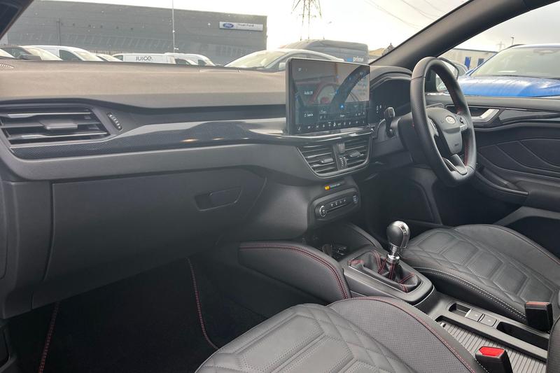 Used Ford Focus 2025 for sale - 76637352: Photo 18