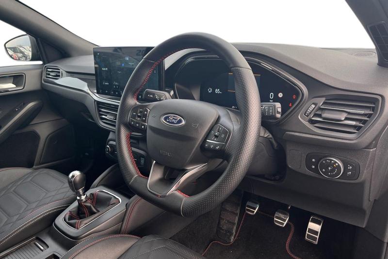 Used Ford Focus 2025 for sale - 76637352: Photo 9