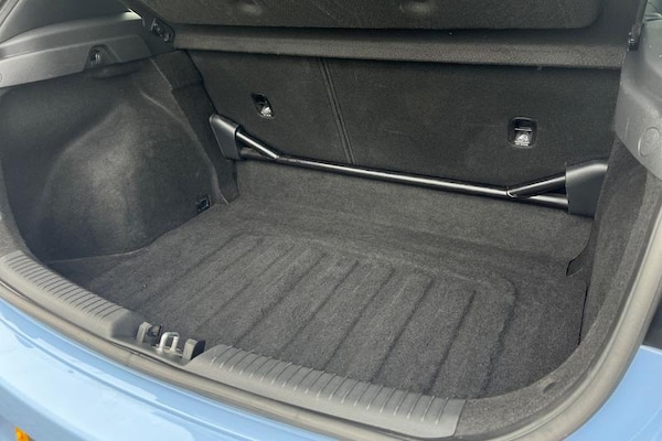 Used Hyundai i30 2017 for sale - 76277132: Photo 21