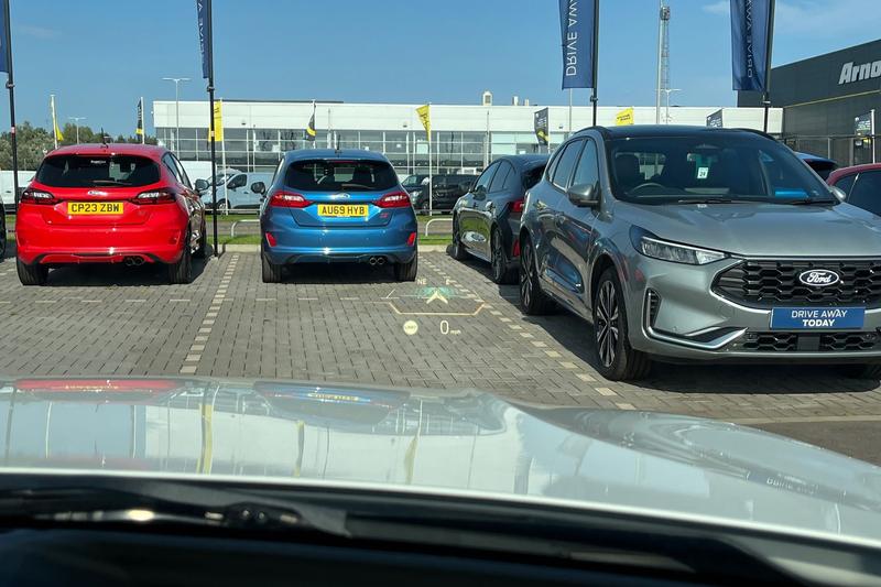 Used BMW 3 Series 2024 for sale - 76580878: Photo 40