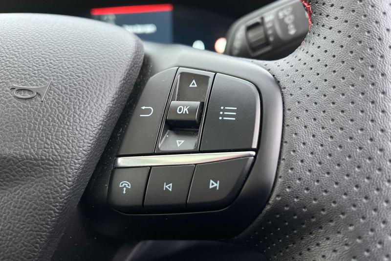 Used Ford Kuga 2025 for sale - 77641479: Photo 36