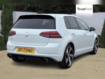 Used Volkswagen Golf 2017 for sale - 76887958: Photo