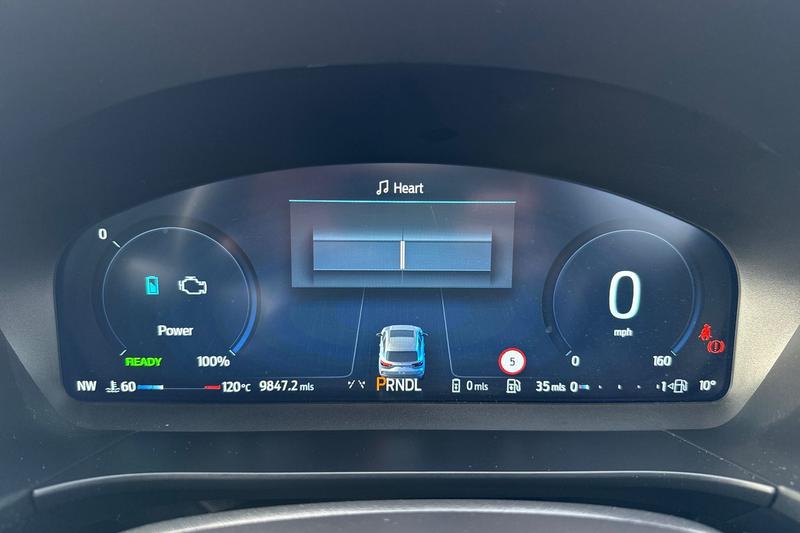 Used Ford Kuga 2025 for sale - 77653816: Photo 13