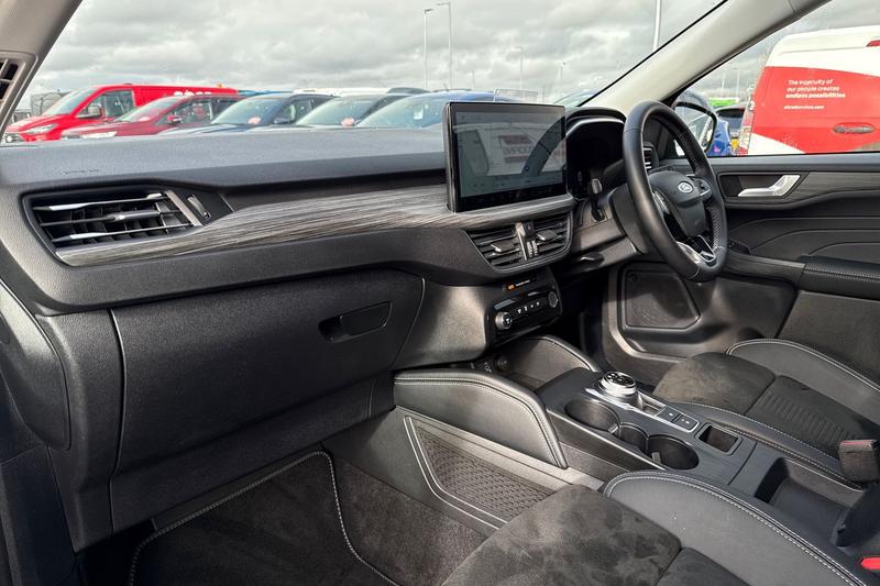 Used Ford Kuga 2025 for sale - 77653816: Photo 18