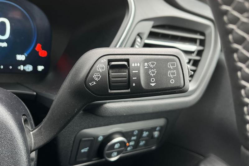 Used Ford Kuga 2025 for sale - 78095160: Photo 15