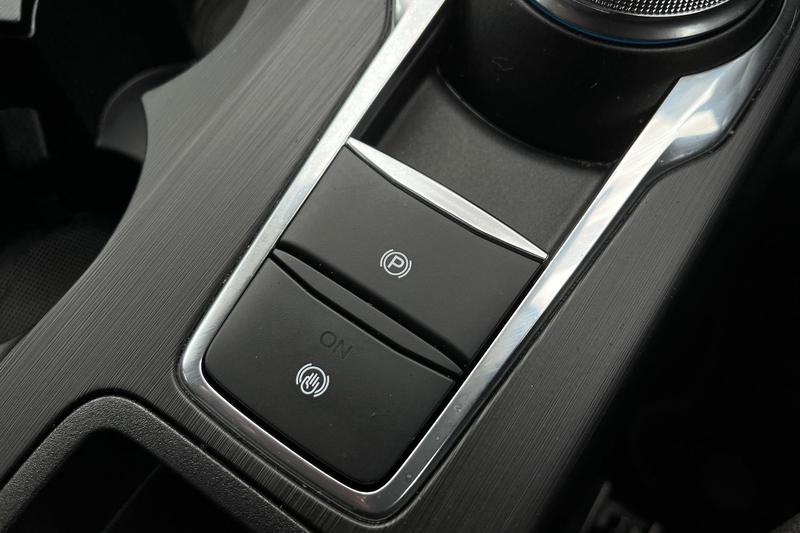 Used Ford Kuga 2025 for sale - 78095160: Photo 33