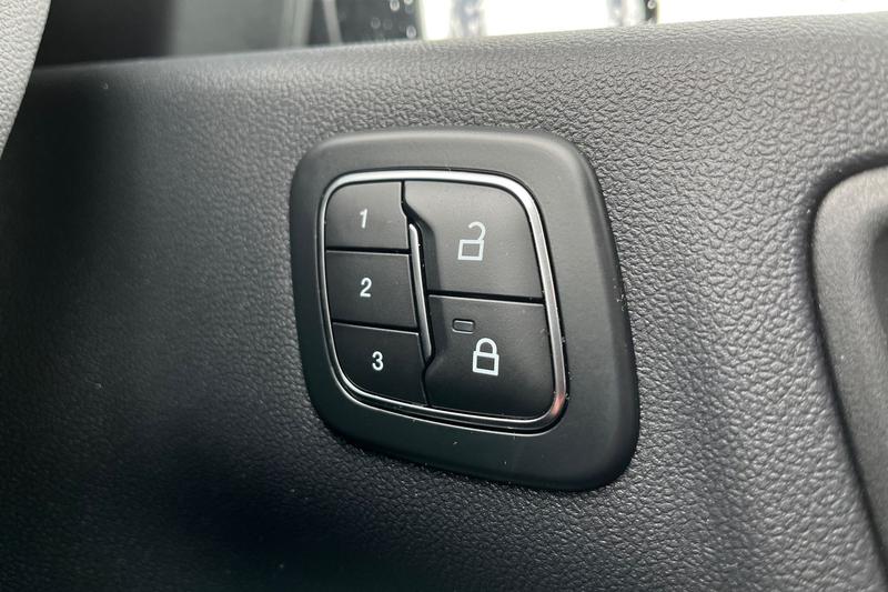 Used Ford Kuga 2025 for sale - 78095160: Photo 37