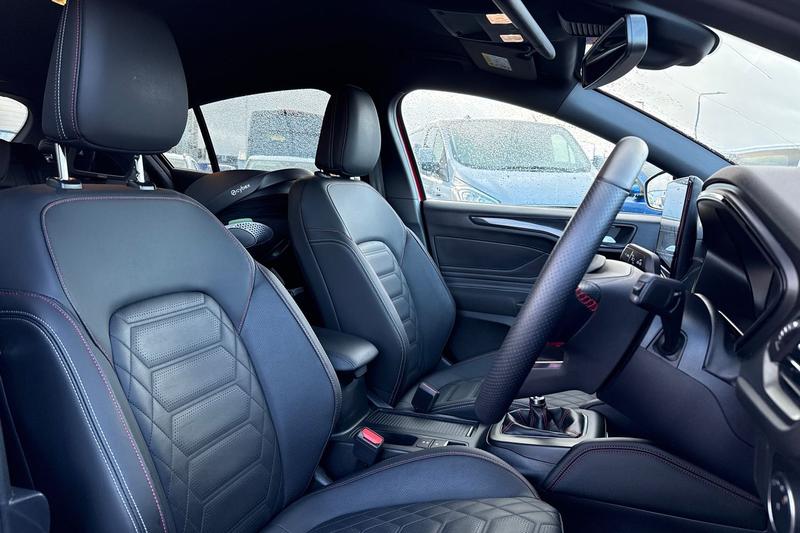 Used Ford Focus 2025 for sale - 76931294: Photo 17