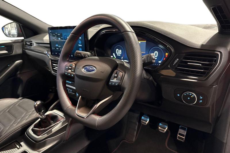 Used Ford Focus 2025 for sale - 76931294: Photo 9
