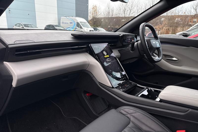 Used Ford Explorer 2024 for sale - 76931356: Photo 18