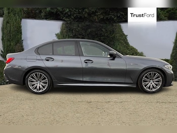 Used BMW 3 Series 2019 for sale - 77262055: Photo