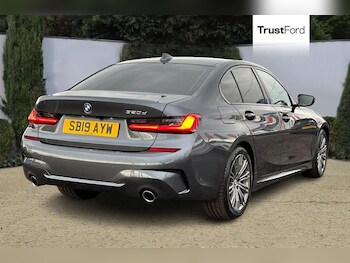 Used BMW 3 Series 2019 for sale - 77262055: Photo