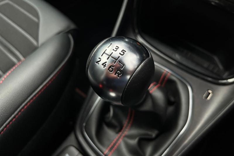 Vehicle 33