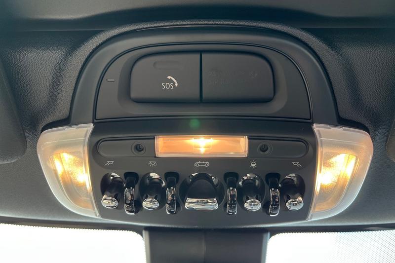 Used MINI Convertible 2024 for sale - 76767070: Photo 37