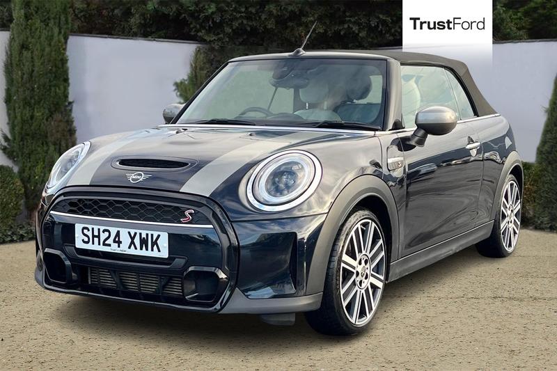 Used MINI Convertible 2024 for sale - 76767070: Photo 5
