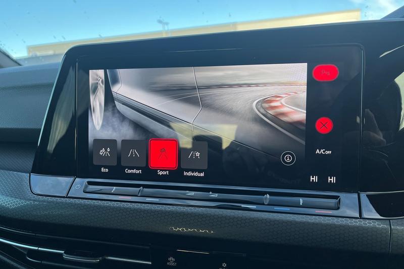 Used Volkswagen Golf 2023 for sale - 76508128: Photo 26