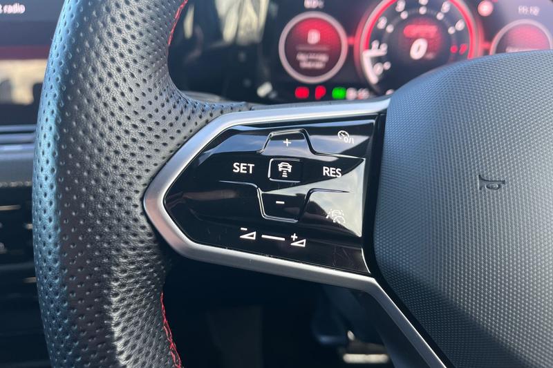 Used Volkswagen Golf 2023 for sale - 76508128: Photo 34