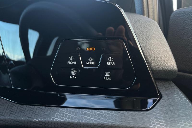 Used Volkswagen Golf 2023 for sale - 76508128: Photo 36