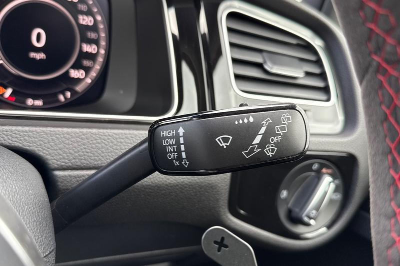 Used Volkswagen Golf 2020 for sale - 76028281: Photo 15