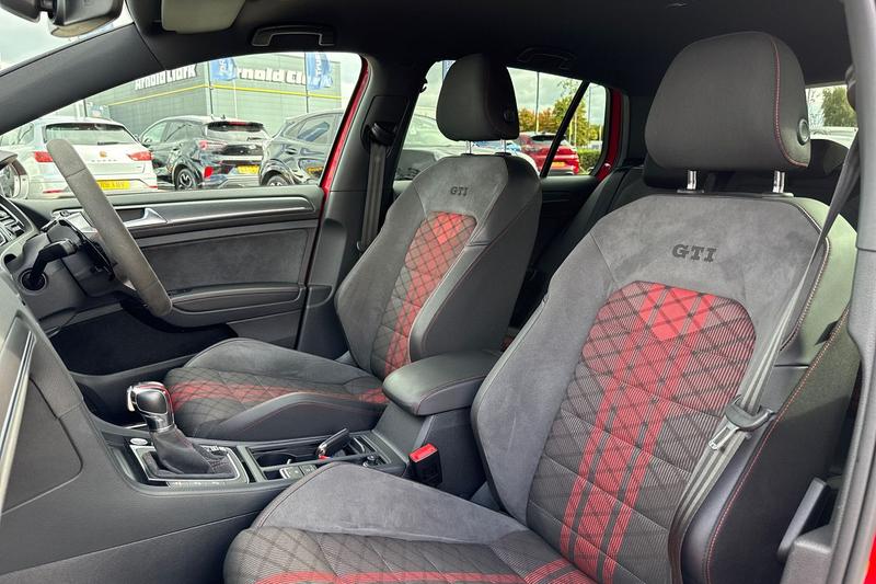 Used Volkswagen Golf 2020 for sale - 76028281: Photo 19