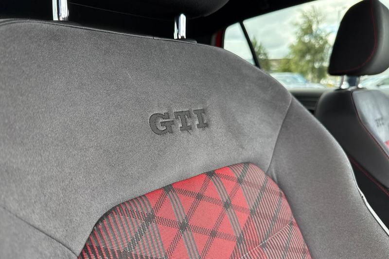 Used Volkswagen Golf 2020 for sale - 76028281: Photo 39